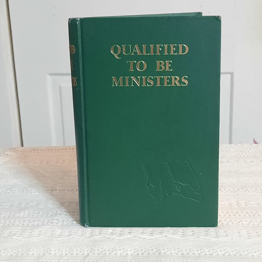 1955 QUALIFIED TO BE MINISTERS GREEN WATCHTOWER IBSA JEHOVAHS WITNESSES OLD BOOK